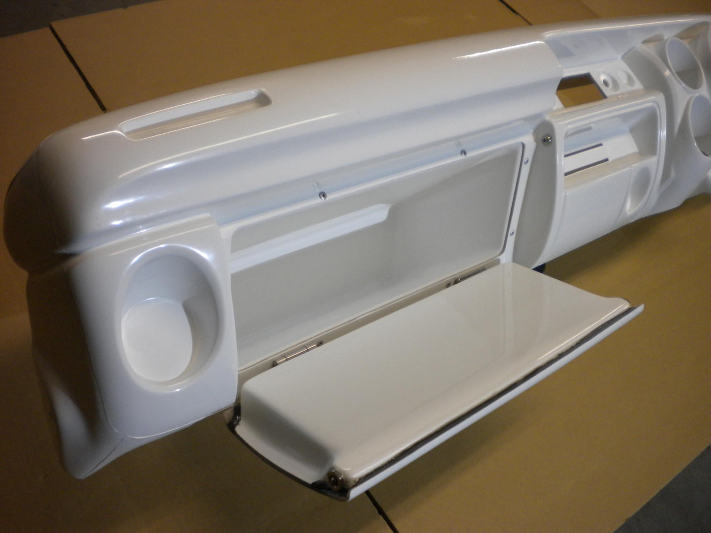 09 Racing Hakosuka-Style Dash Conversion for Nissan Sunny Truck / B110 Sedan / VB110 Wagon (Backorder, No ETD) JDM CAR PARTS