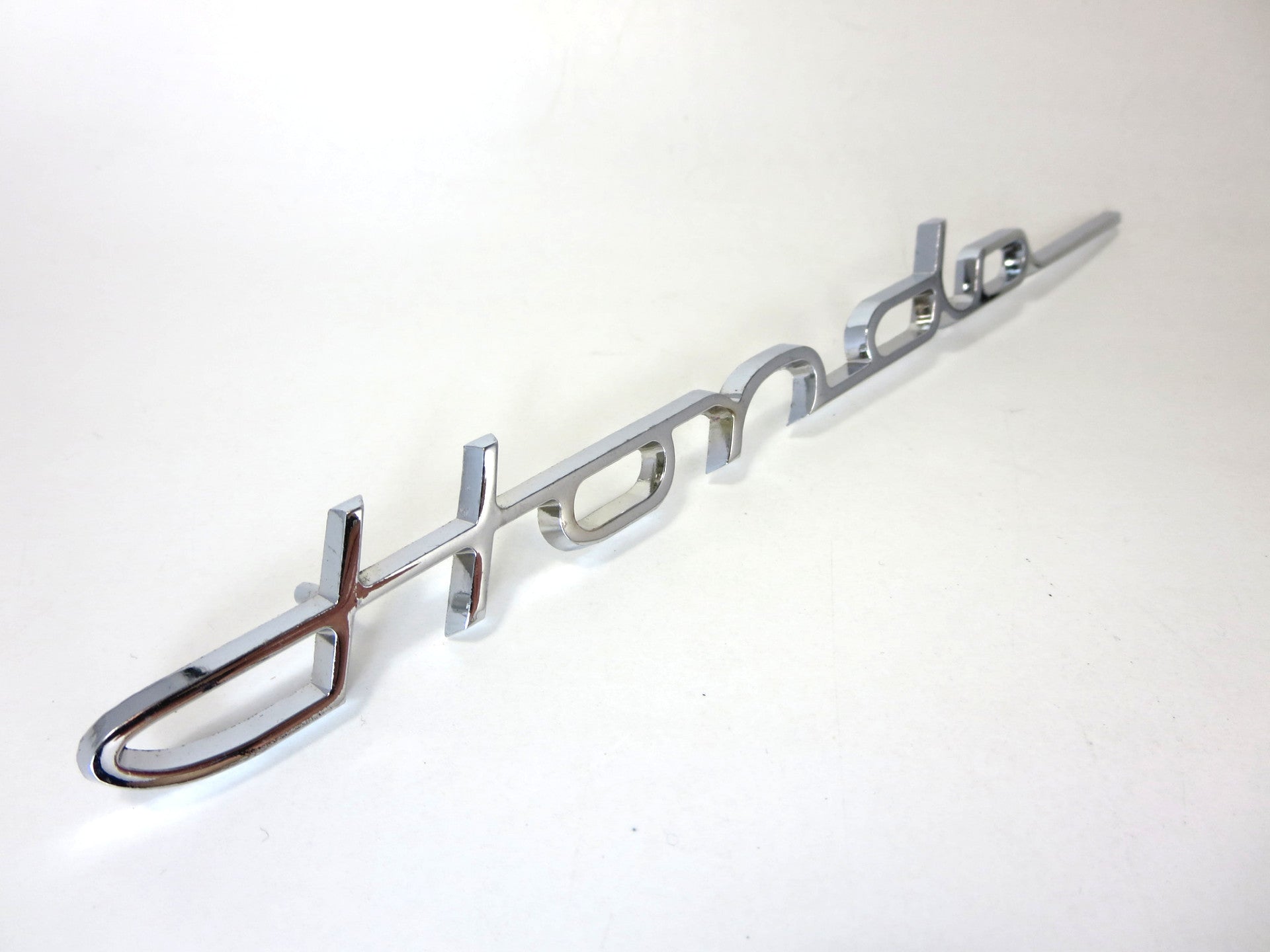 Honda S600 / S800 Fender Emblem Late Type – JDM CAR PARTS