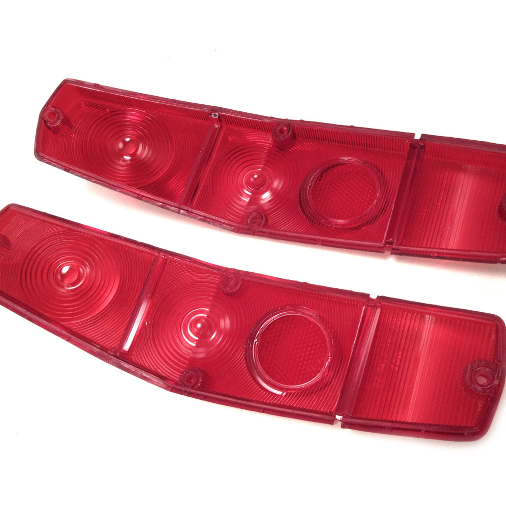 
                      
                        US Tail Light Lens Set for Datsun 510 Wagon 1968-1973
                      
                    