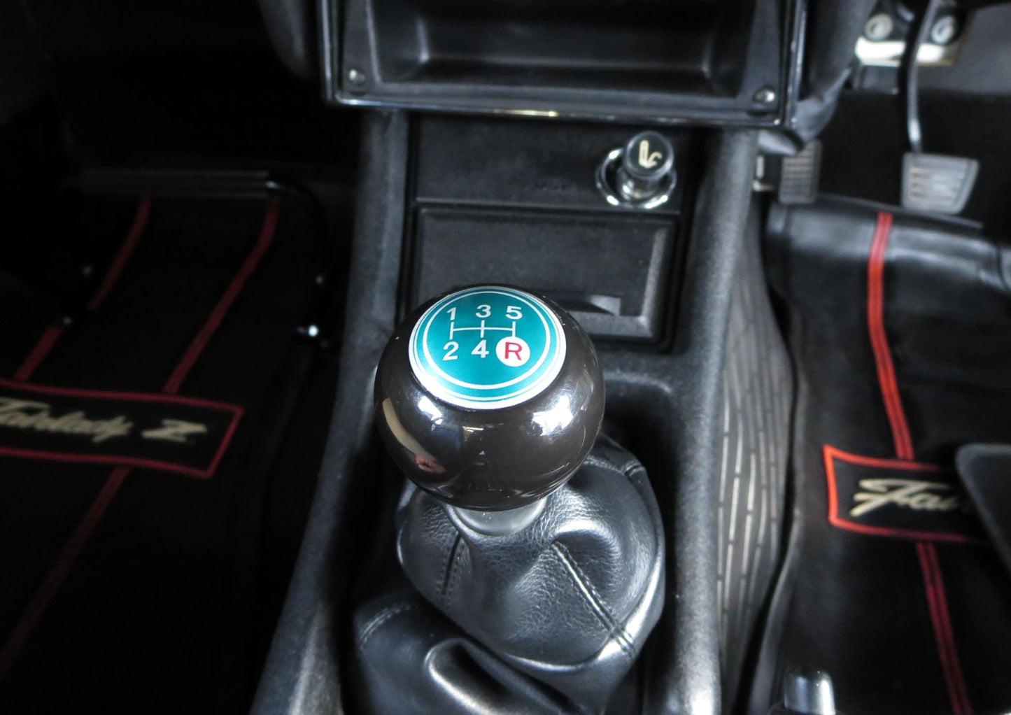 jdm gear knob 5-Speed Shift Knob Black w/ Green Pattern for Vintage Japanese Cars – JDM CAR PARTS
