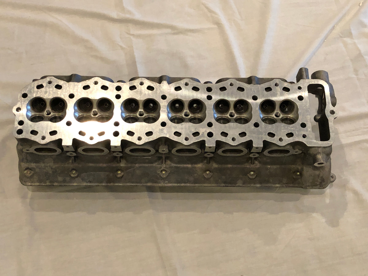 S20 Engine K4 Head Genuine Nissan NOS 11041-A0250 for Skyline Hakosuka ...