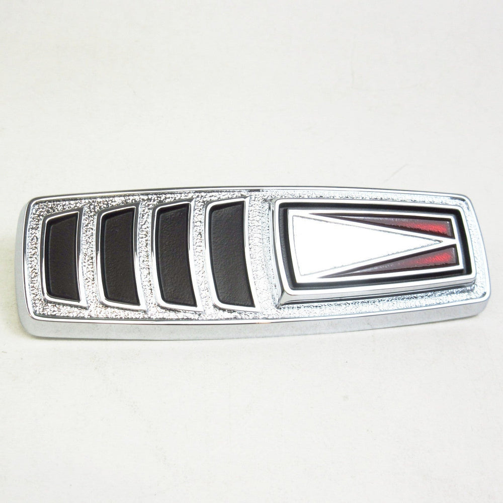 
                      
                        Quarter Badge for Skyline 2D HT Genuine Nissan NOS Sold Individually
                      
                    