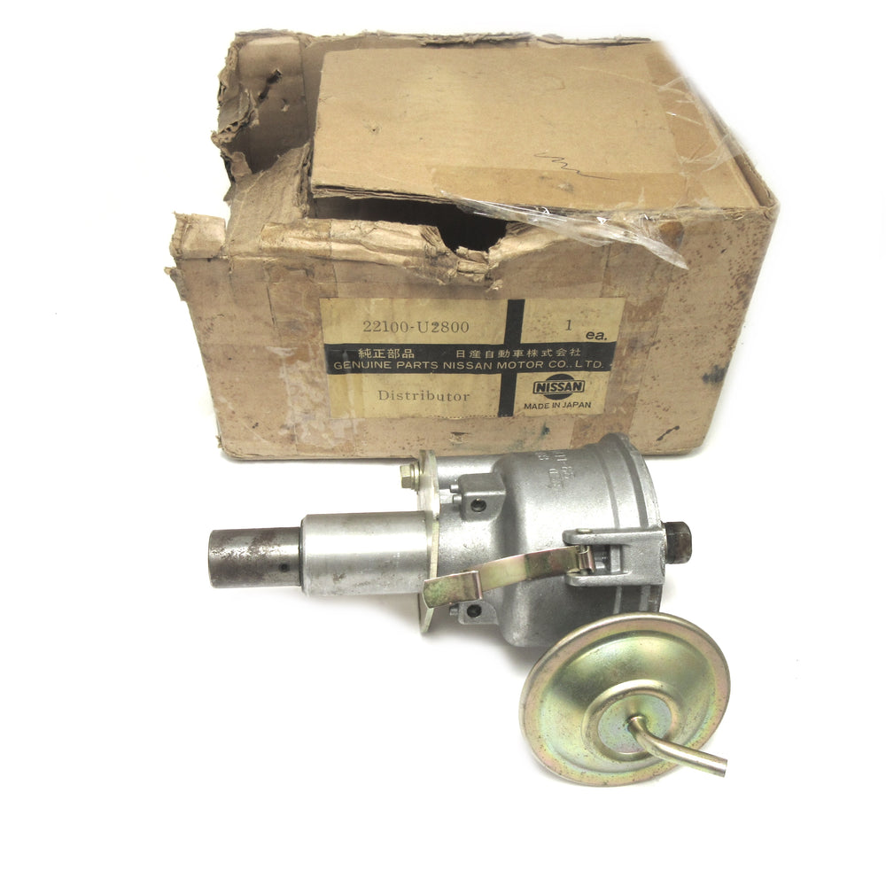 Distributor for Datsun 4 Cylinder 22100-U2800 NOS