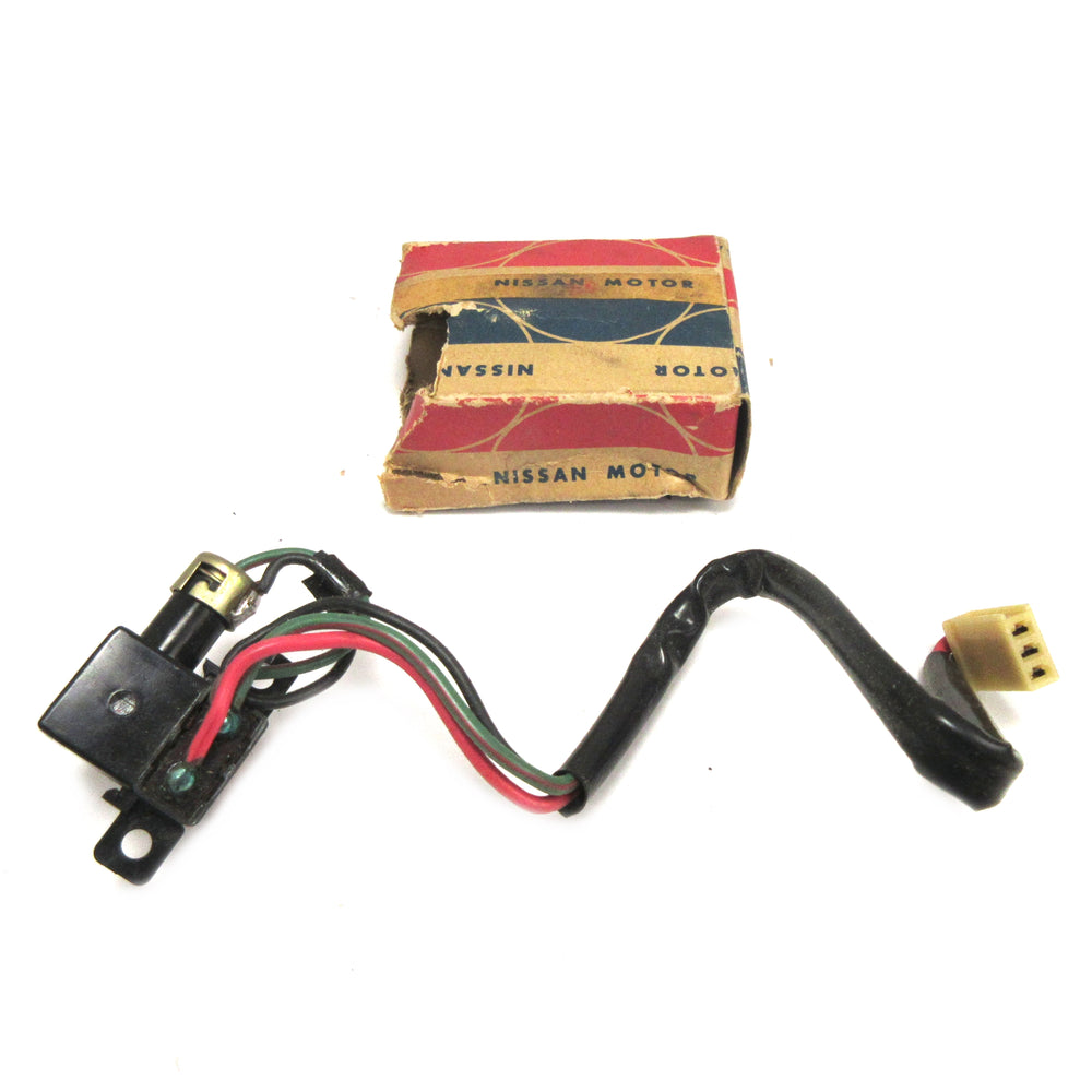 
                      
                        Rear Defog Switch for Datsun 240Z Genuine Nissan NOS
                      
                    