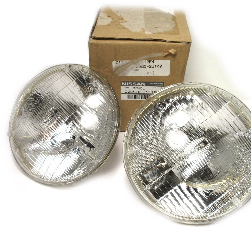 Koito Genuine Nissan 7" Sealed Beam Headlight Set 02260-231K0 x2 NOS