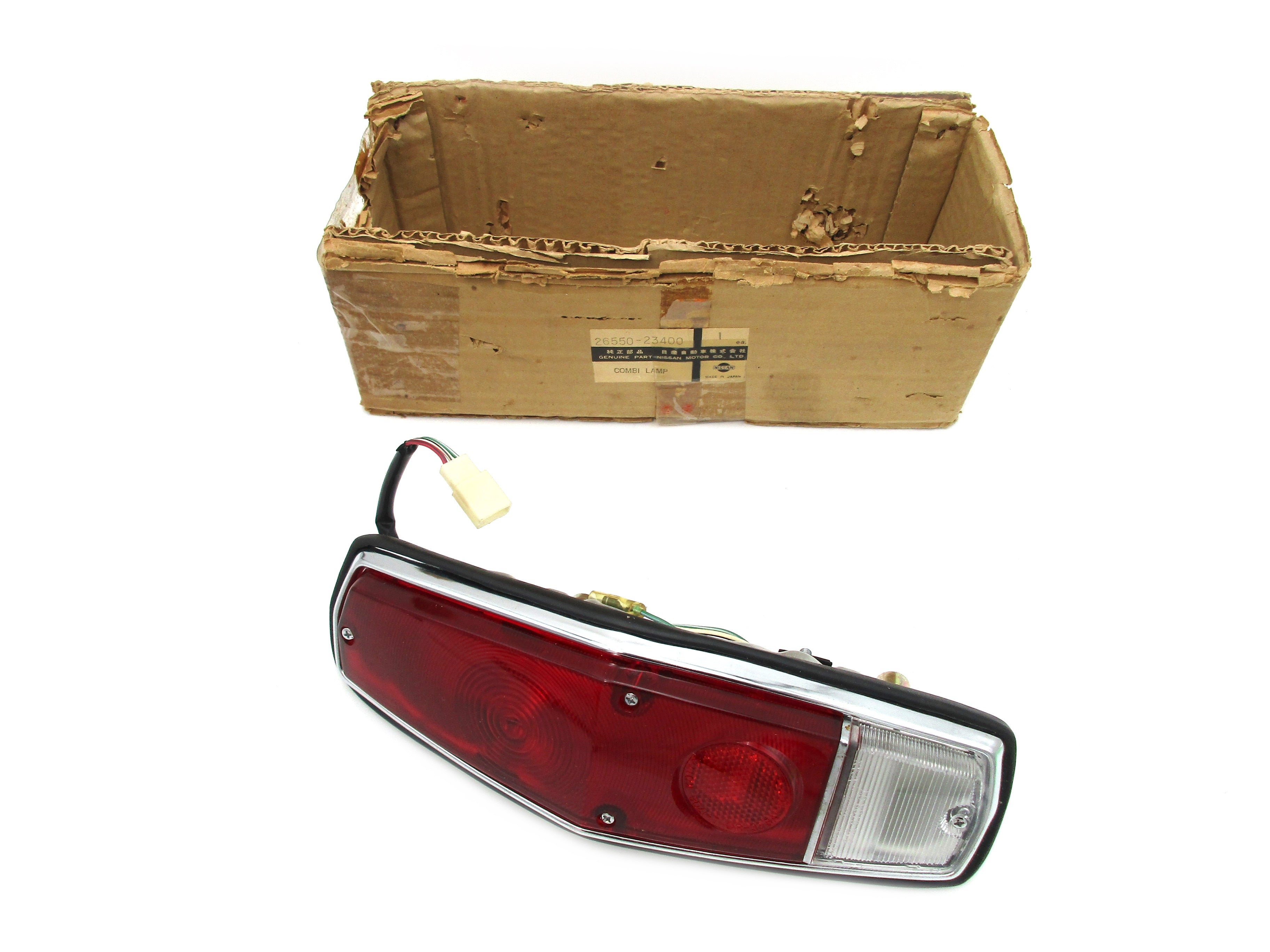 SALE-503: Datsun 510 Wagon Right Side Taillamp Assembly Genuine