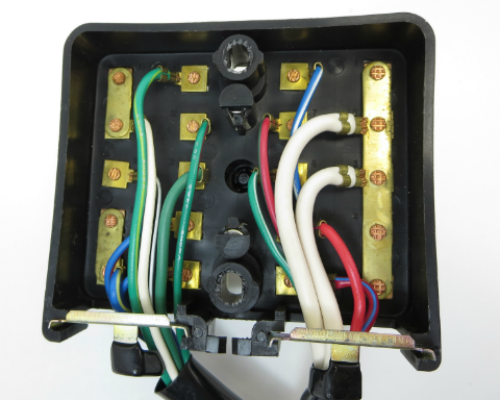 
                  
                    Fuse box for Datsun 240Z 1969-1971 series
                  
                