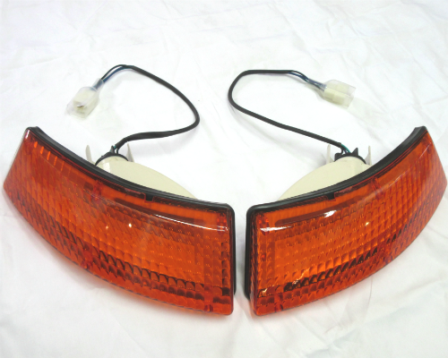 Front turn signal light assembly set for 1969-'74 Datsun 240Z and 260Z