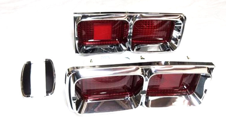 Tail Light Assembly Set for Skyline GT-R Hakosuka Late Type 1971-72