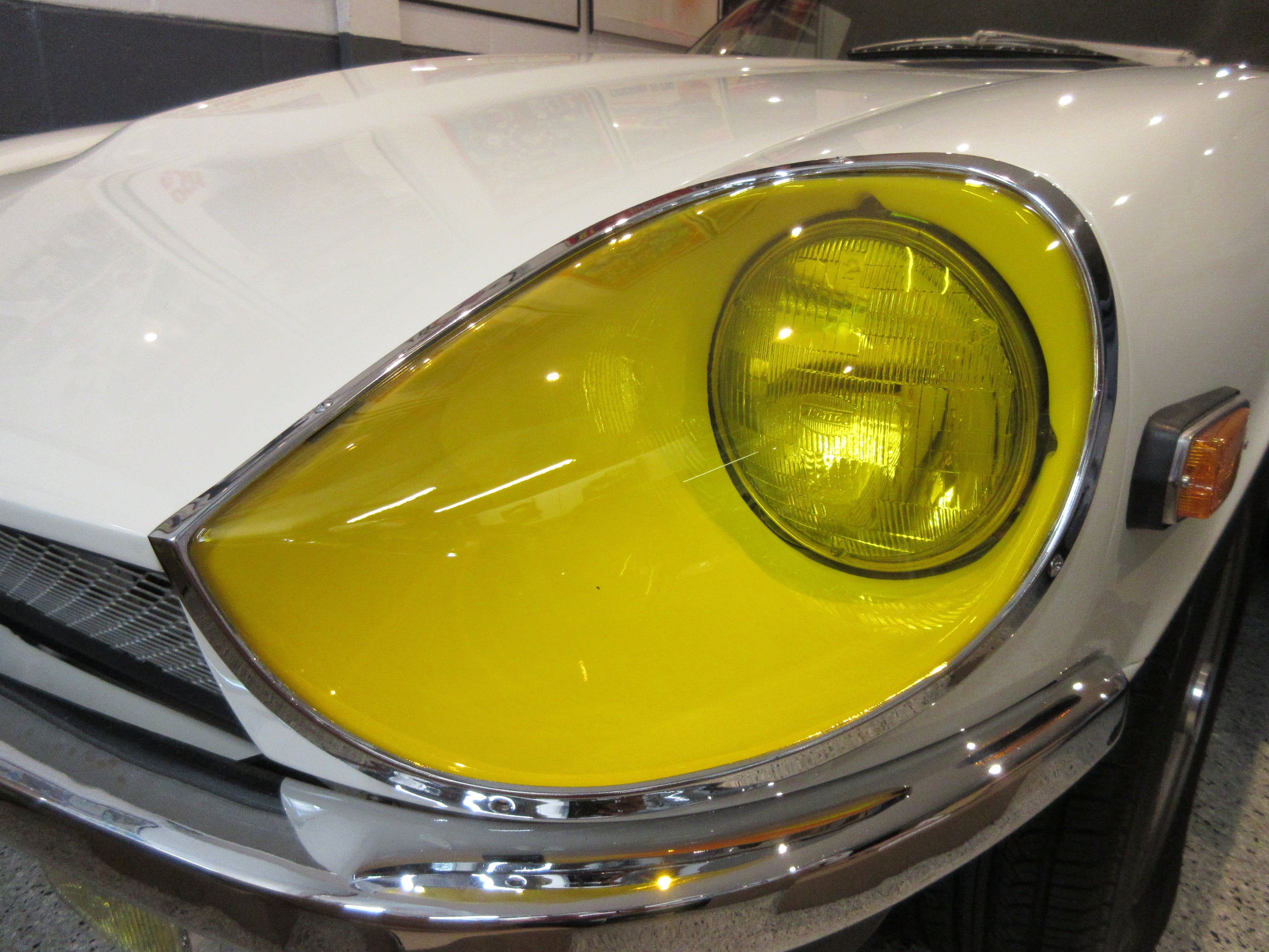 jiyongです。 Replacement Lens Set for Genuine Nissan Headlight Cover