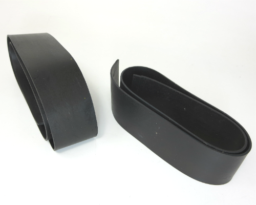 Gas tank strap insulator set pair