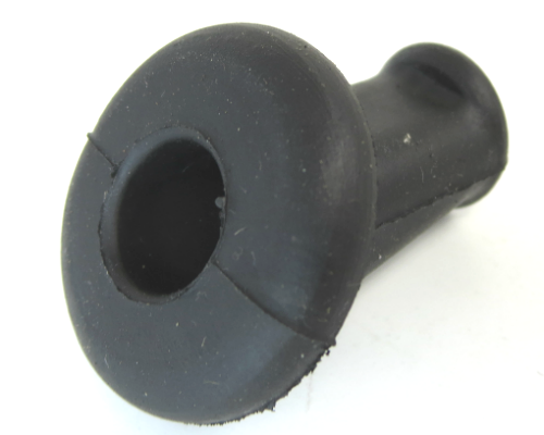 Choke cable fire wall grommet 240Z