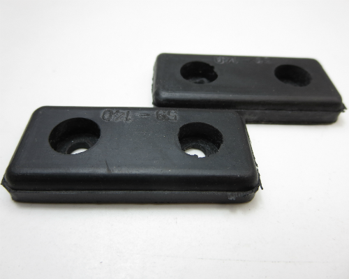 
                  
                    Rear hatch upper bumper set for 1969-'73 Datsun 240Z
                  
                