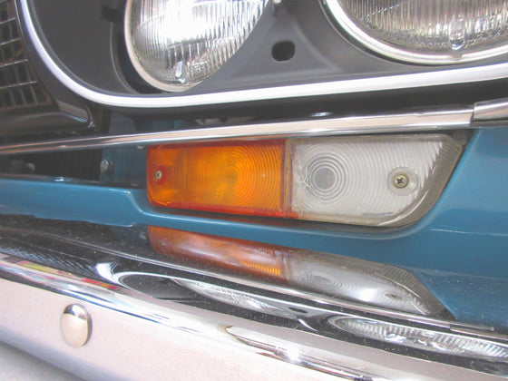 Front Turn Light Lens Seal Set for Datsun 510 2D / 4D / Wagon 1970-1973