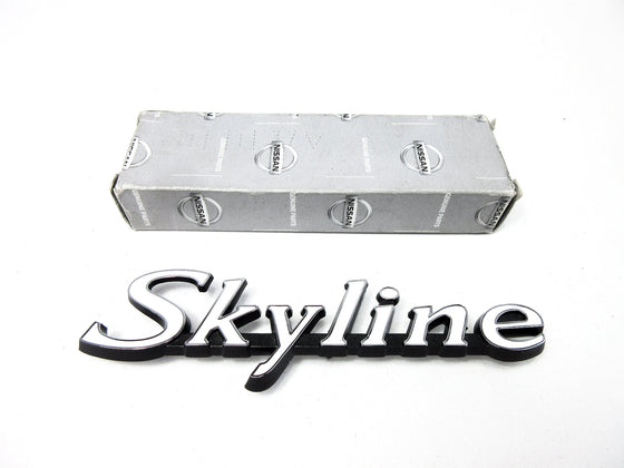 Nissan Skyline Hakosuka Fender "Skyline" emblem 4D / 2D Genuine Nissan NOS