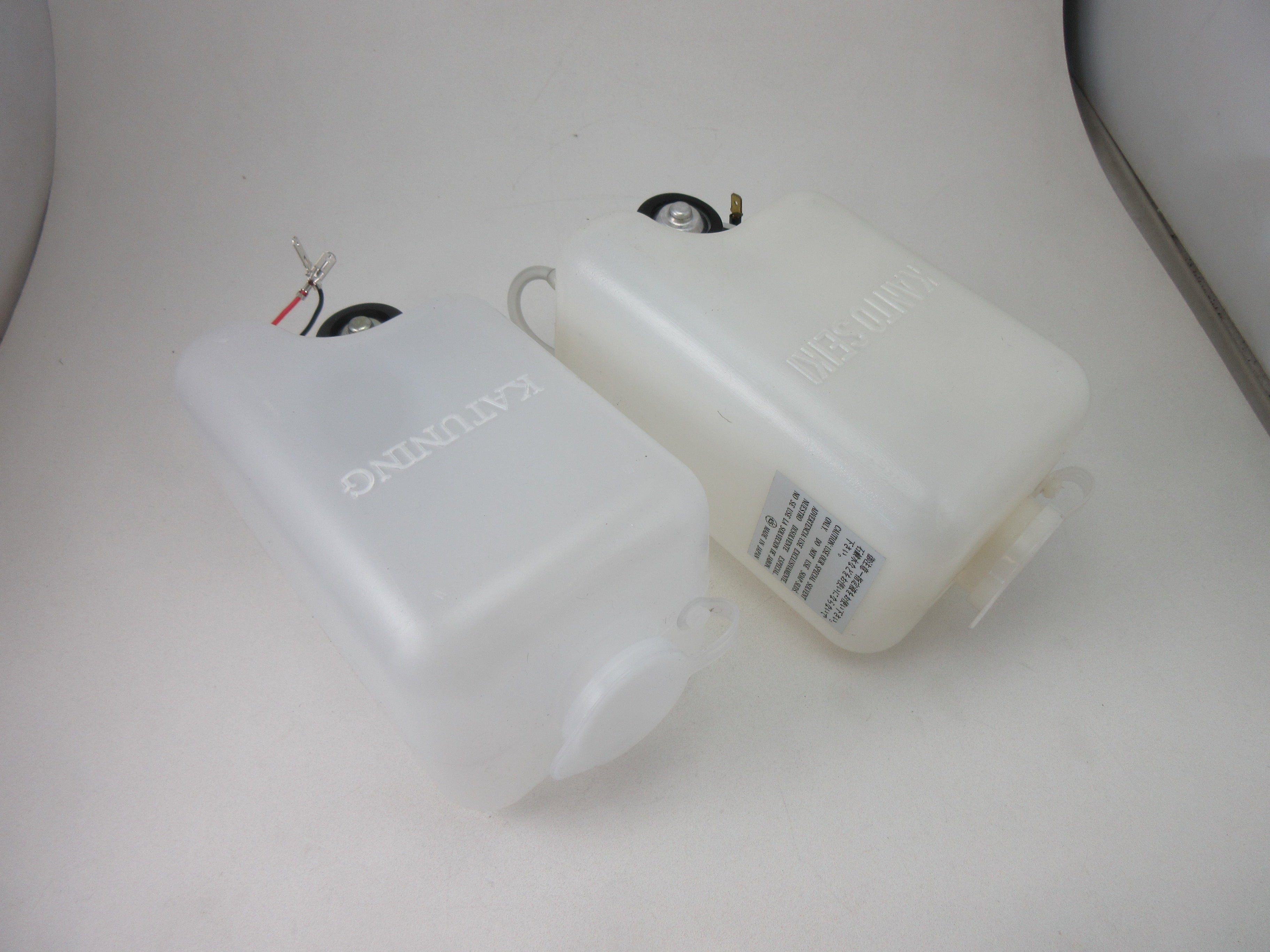 Windshield washer bottle for Datsun 240Z 260Z 280Z 510