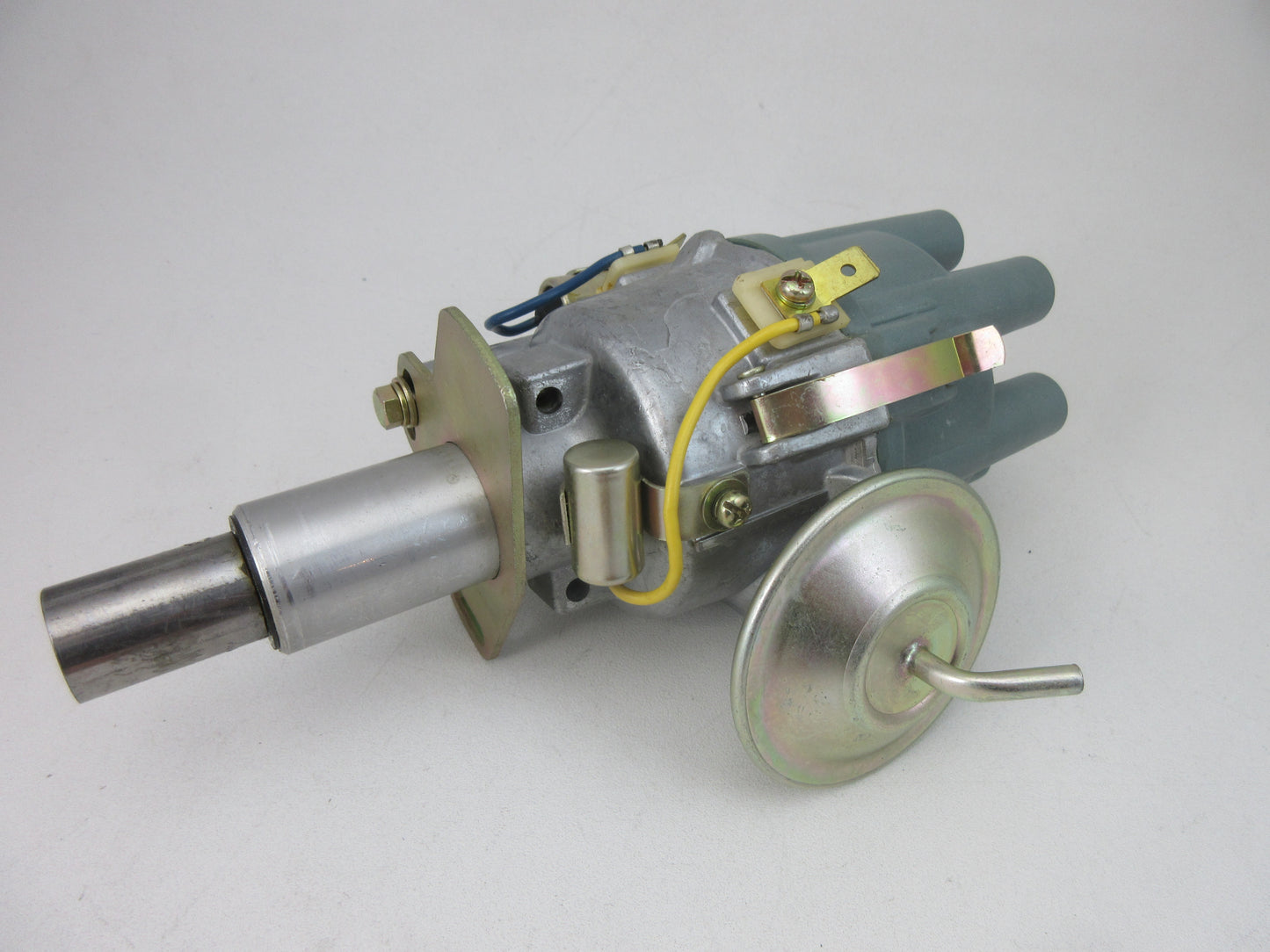 Distributor Assembly for Datsun 240Z AT Genuine Nissan NOS