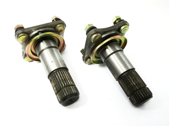 Reproduction Stub Axle Set for R200 Differential