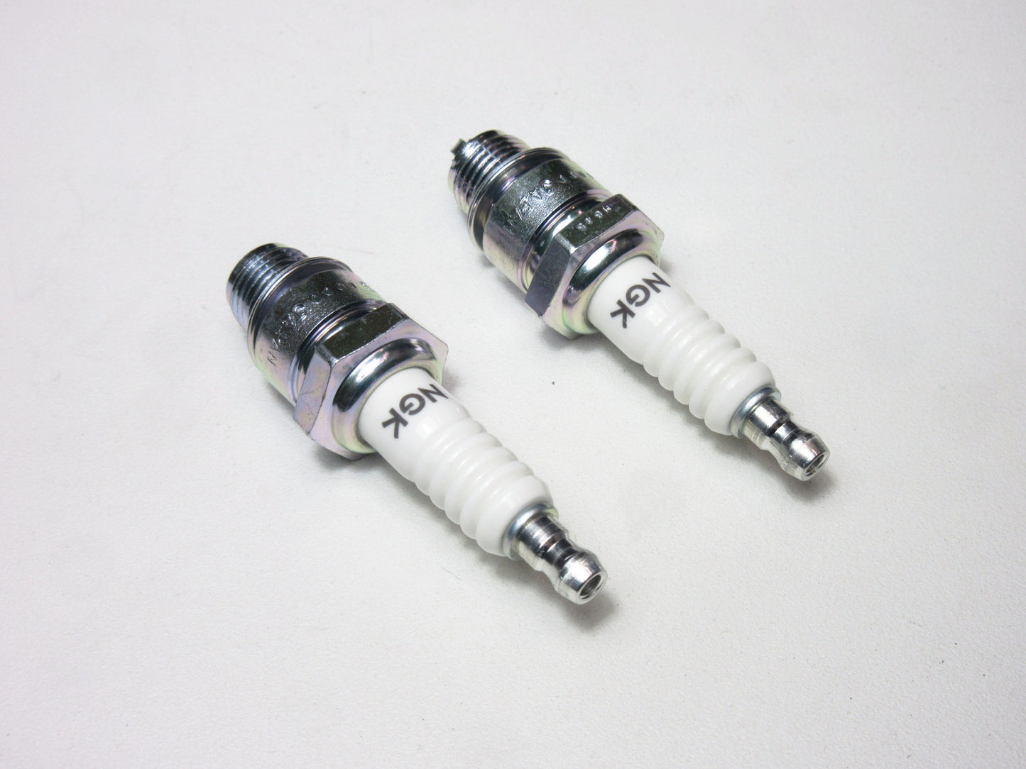 Spark Plug Set for Subaru 360 Sedan / Sambar Van / Truck