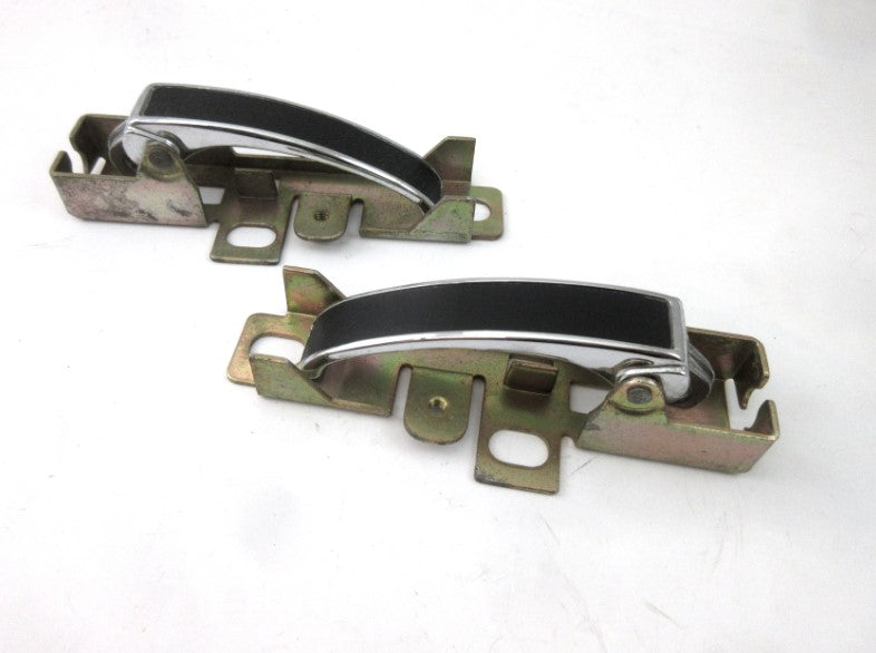 Datsun 240Z 260Z 280Z Inner door handle set NOS