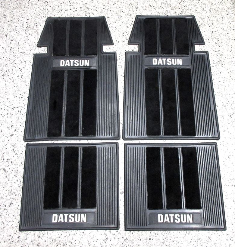 Vintage 4-Piece Floor Mat Set, Black  for Datsun Cars NOS